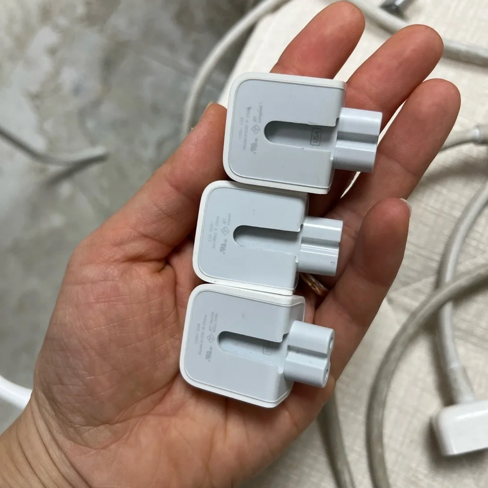Apple chargers short